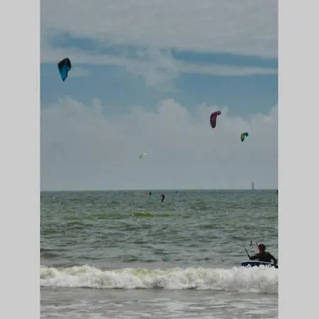 Apartamento A 300m De La Plage, Parc, Piscine, Terrasse *